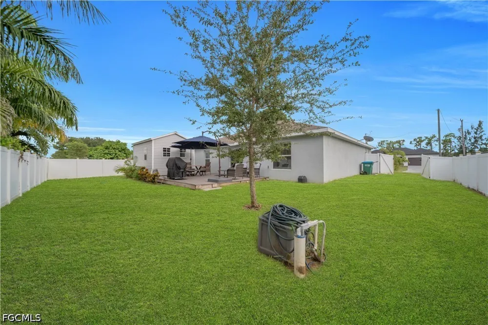 NE 33rd Lane Cape Coral, FL 33909