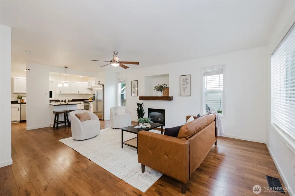 5781 Gateway Lane Bremerton, WA 98311
