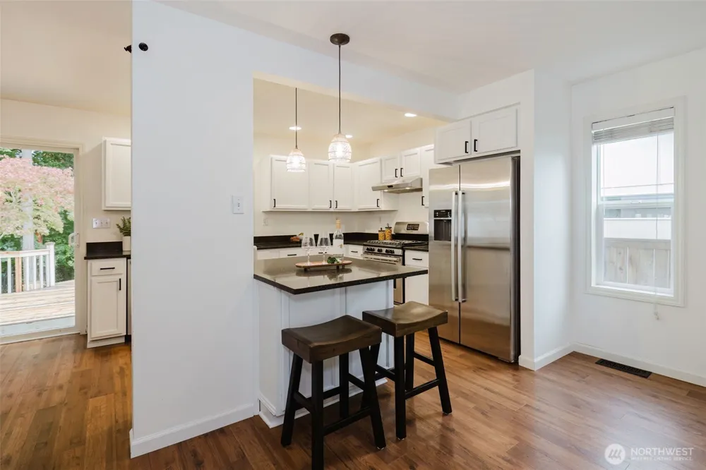 5781 Gateway Lane Bremerton, WA 98311