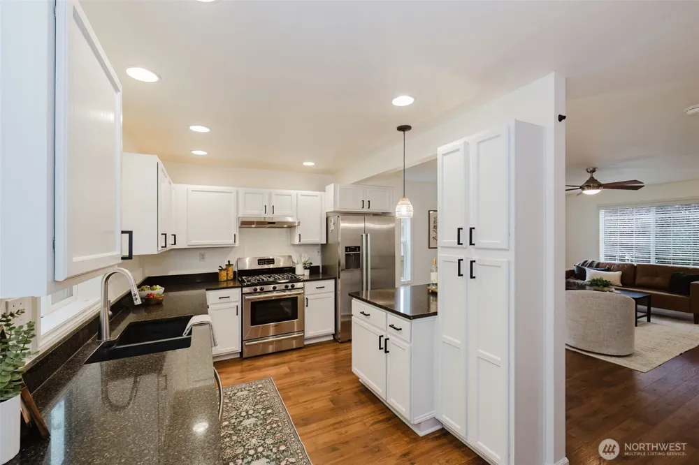 5781 Gateway Lane Bremerton, WA 98311