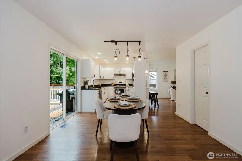 5781 Gateway Lane Bremerton, WA 98311