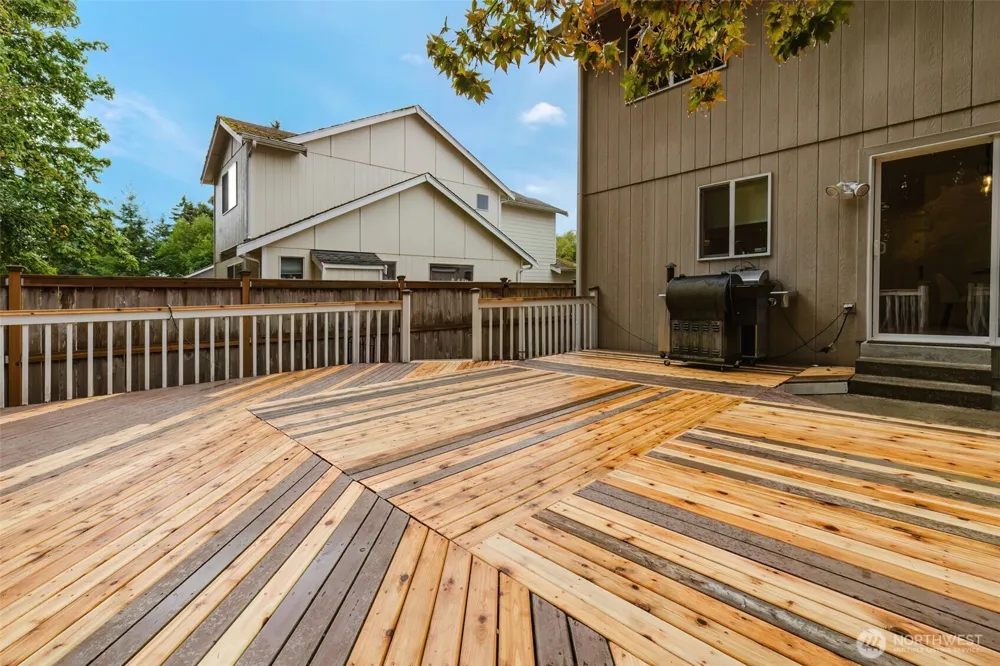 5781 Gateway Lane Bremerton, WA 98311