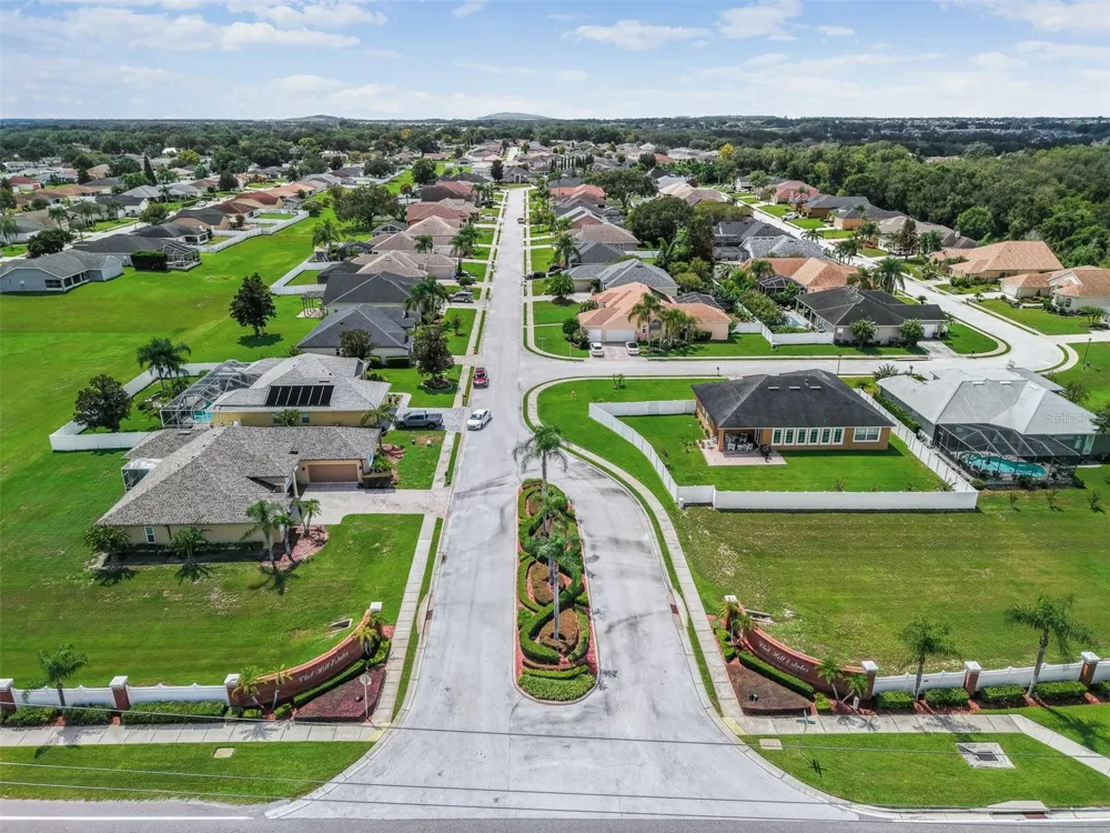 5455 PEBBLE BEACH DRIVE Lakeland, FL 33812