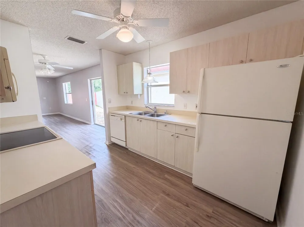507 ALAMEDA AVENUE The Villages, FL 32159