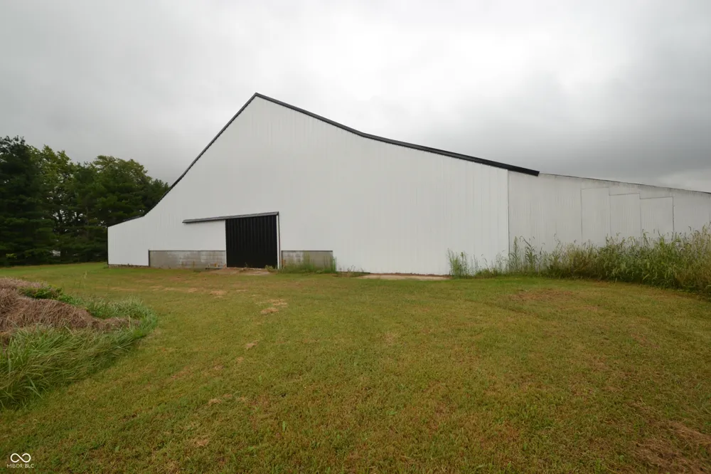 1606 County Road 1350 E Kempton, IN 46049