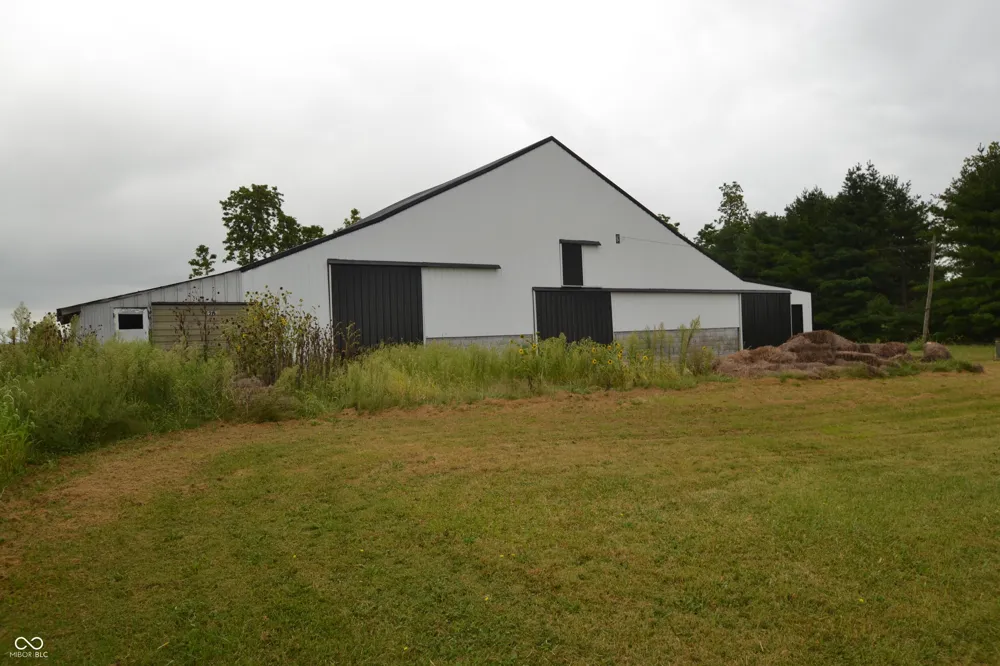 1606 County Road 1350 E Kempton, IN 46049