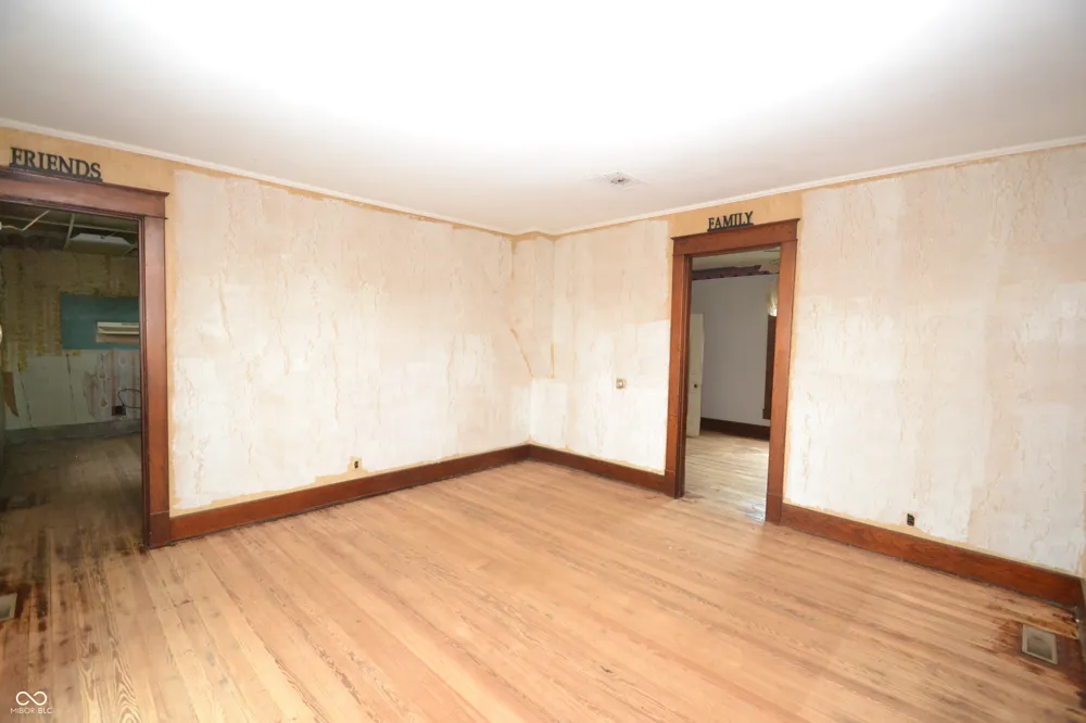 1606 County Road 1350 E Kempton, IN 46049