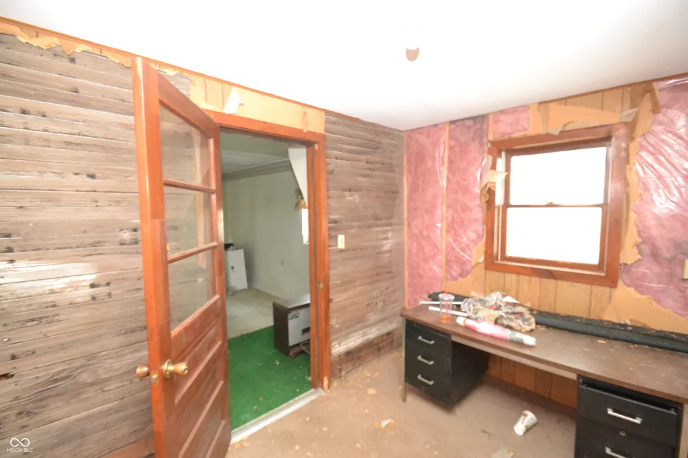 1606 County Road 1350 E Kempton, IN 46049