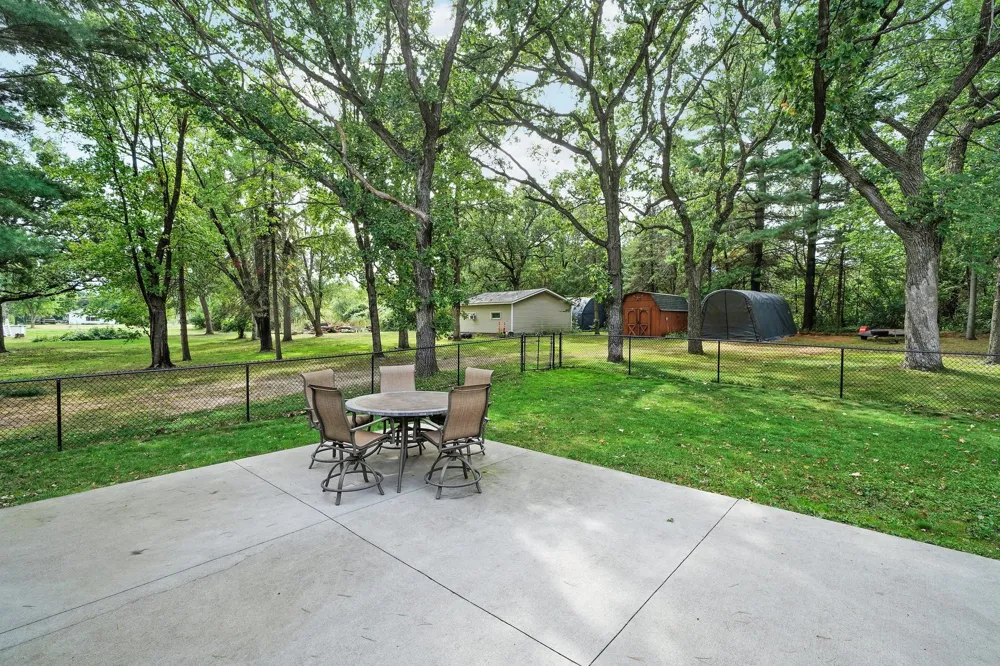 19505 Owen Avenue Hastings, MN 55033