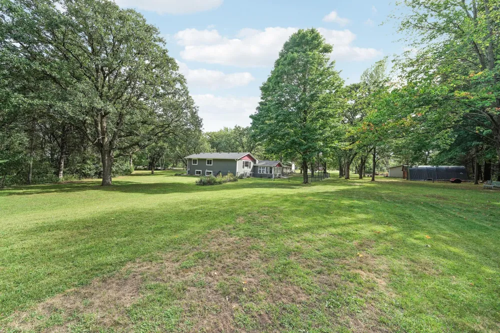 19505 Owen Avenue Hastings, MN 55033