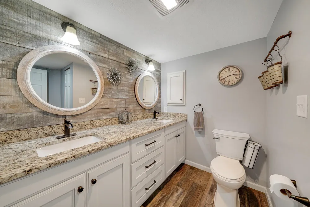 19505 Owen Avenue Hastings, MN 55033