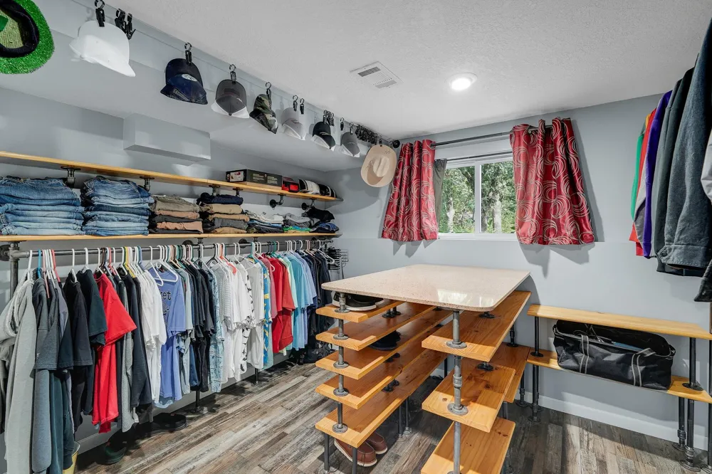 19505 Owen Avenue Hastings, MN 55033