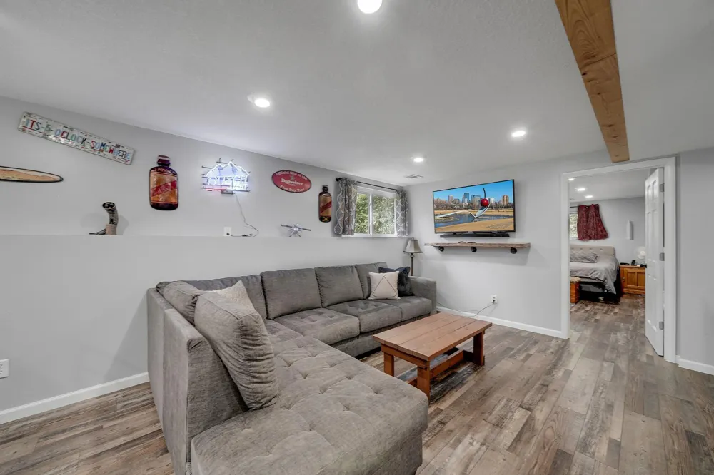 19505 Owen Avenue Hastings, MN 55033