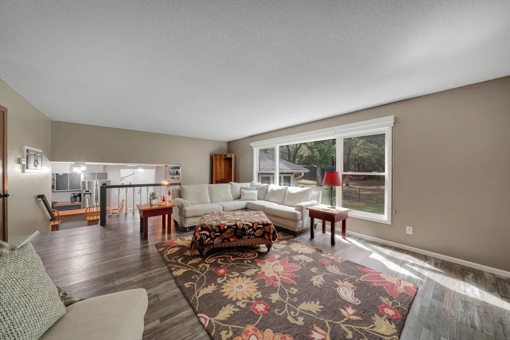 19505 Owen Avenue Hastings, MN 55033