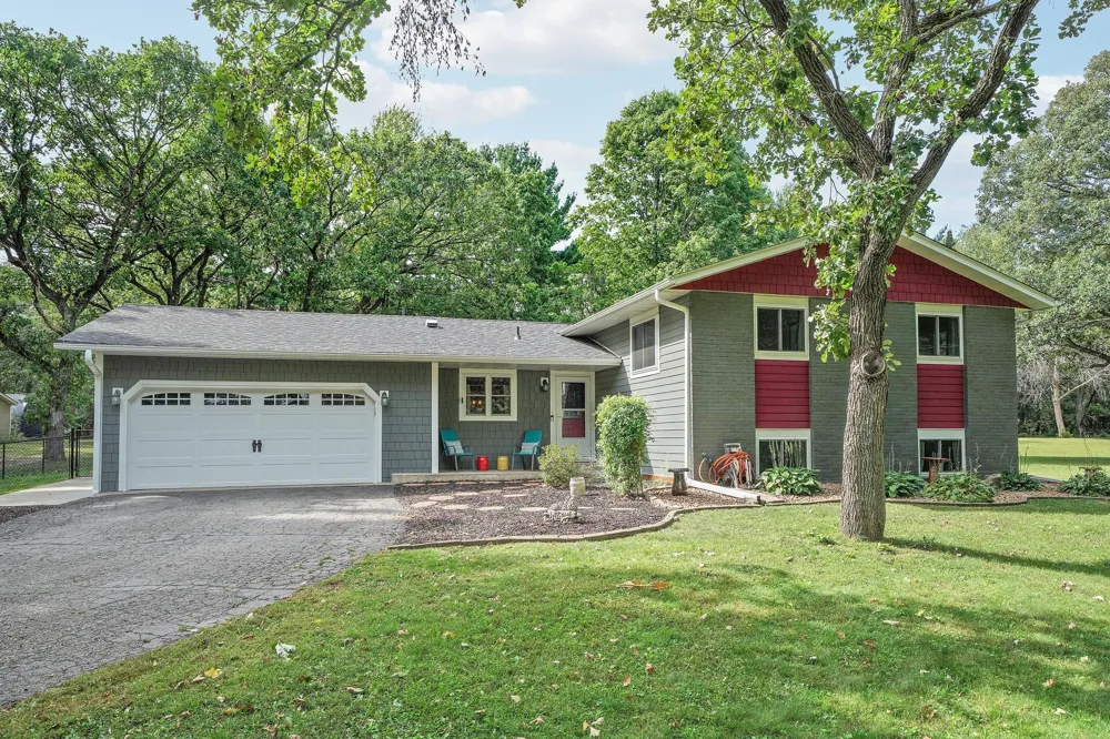 19505 Owen Avenue Hastings, MN 55033