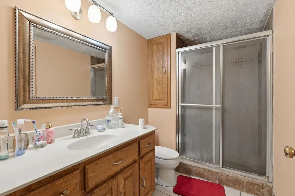 17373 Glencoe Avenue Lakeville, MN 55044