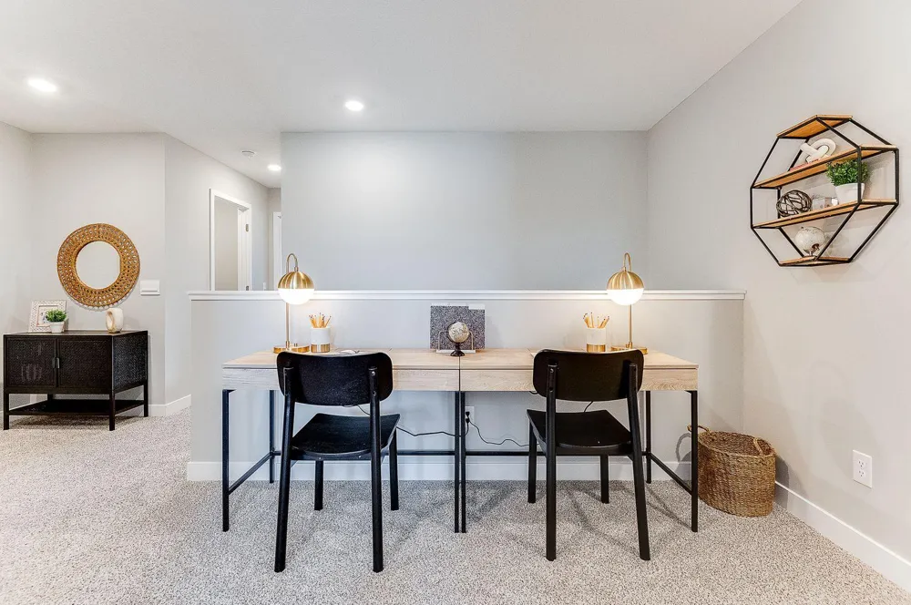 1922 Highview Terrace Shakopee, MN 55379