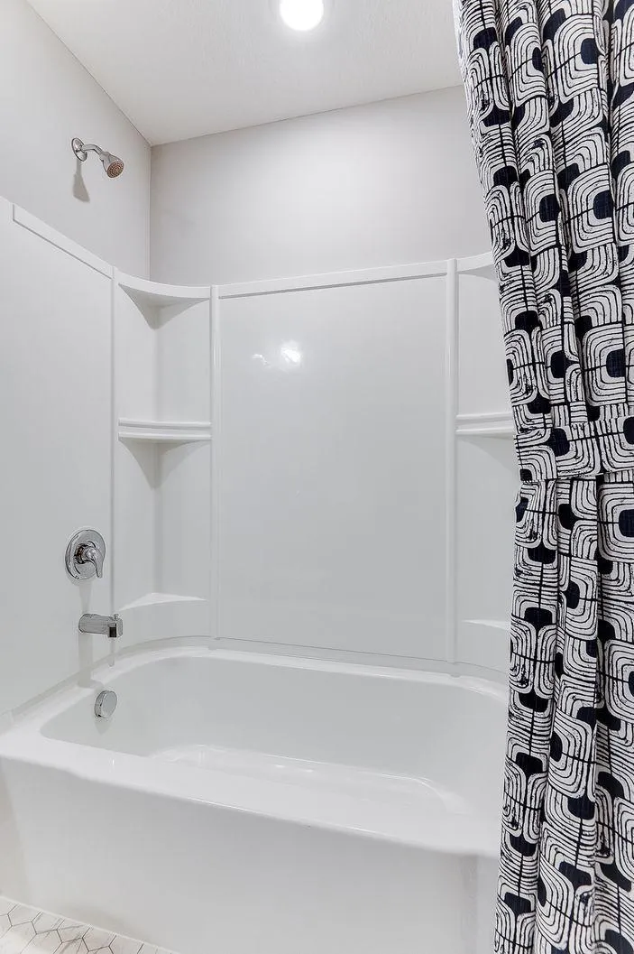 1922 Highview Terrace Shakopee, MN 55379