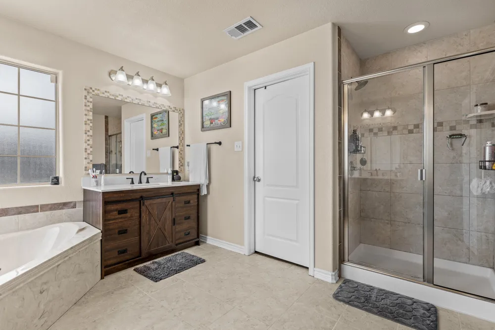 2115 Carriage House Drive Temple, TX 76502