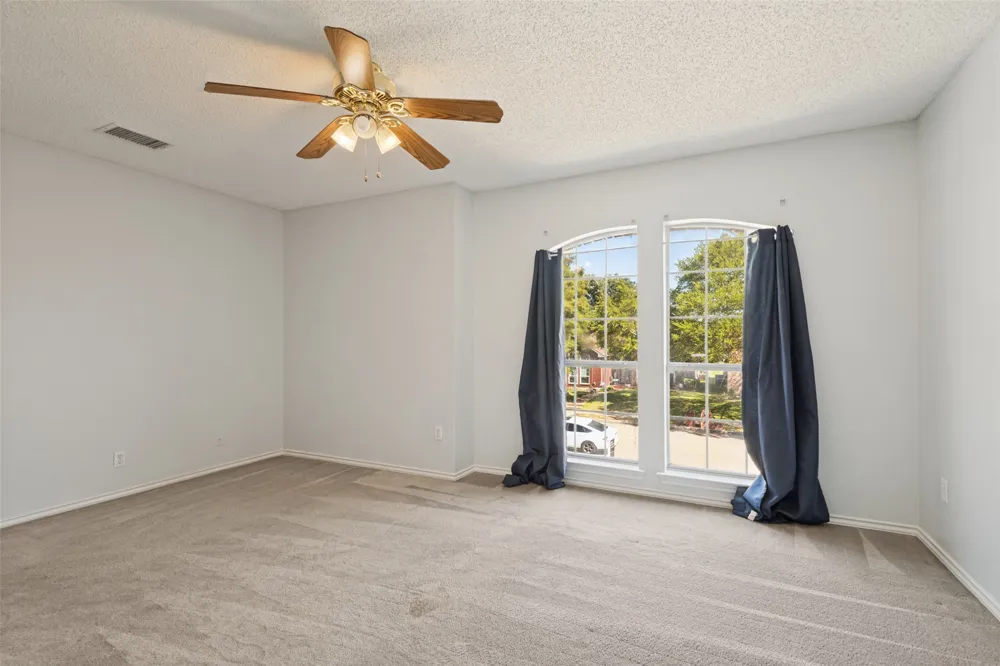 8914 Greenwood Trail Rowlett, TX 75088