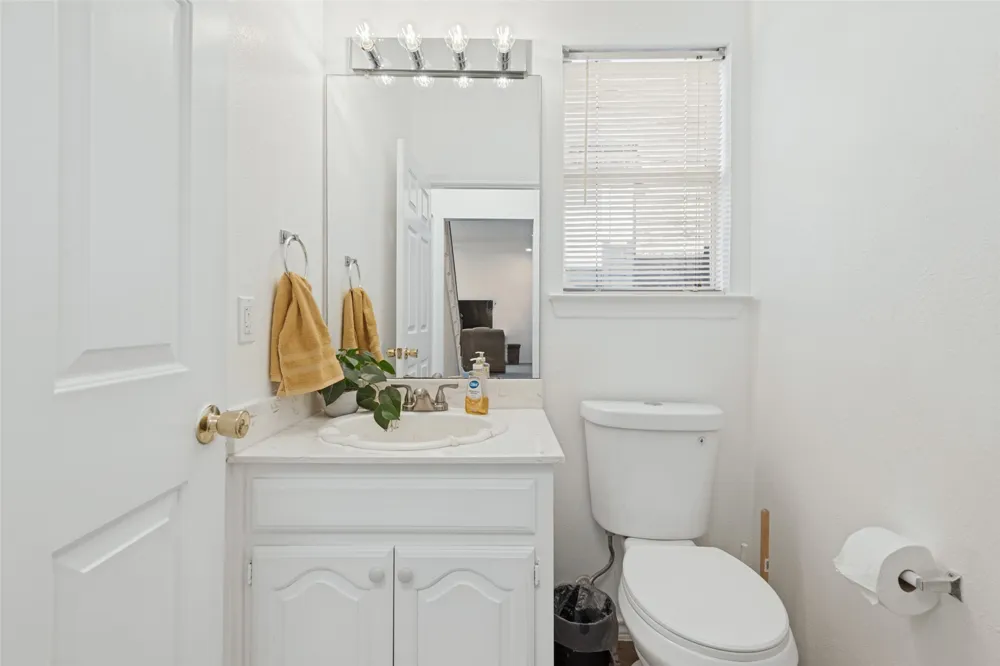 8914 Greenwood Trail Rowlett, TX 75088