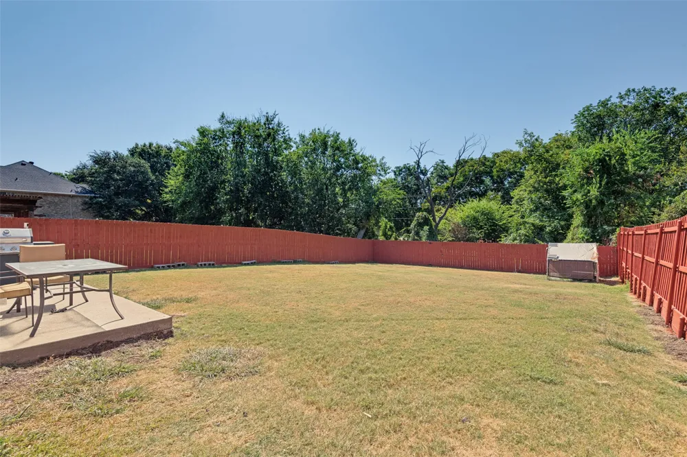 8914 Greenwood Trail Rowlett, TX 75088