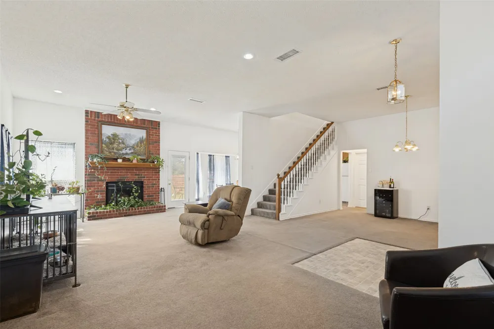 8914 Greenwood Trail Rowlett, TX 75088
