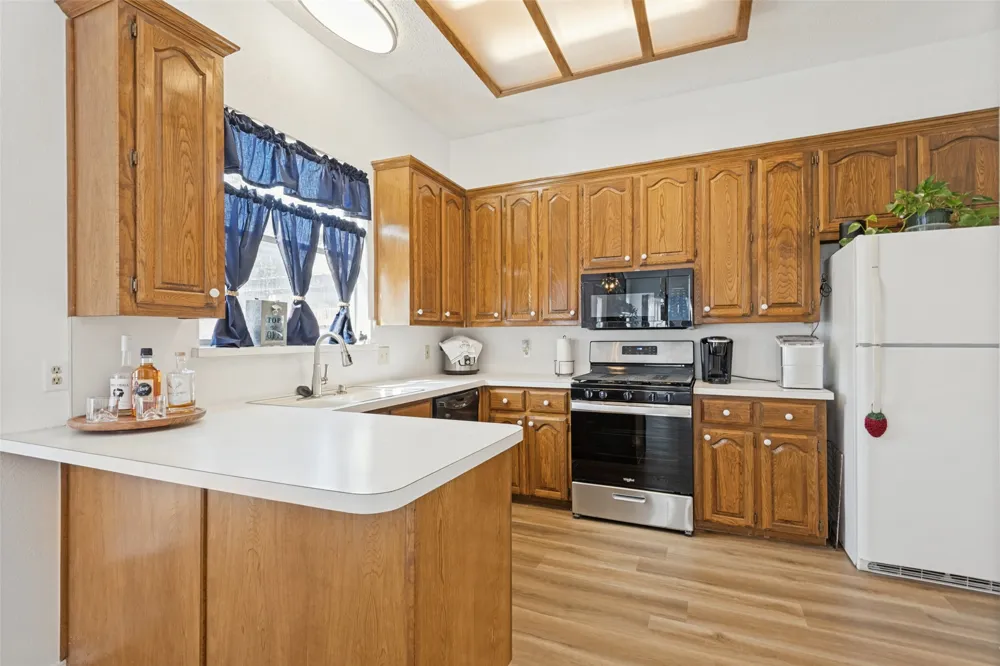 8914 Greenwood Trail Rowlett, TX 75088