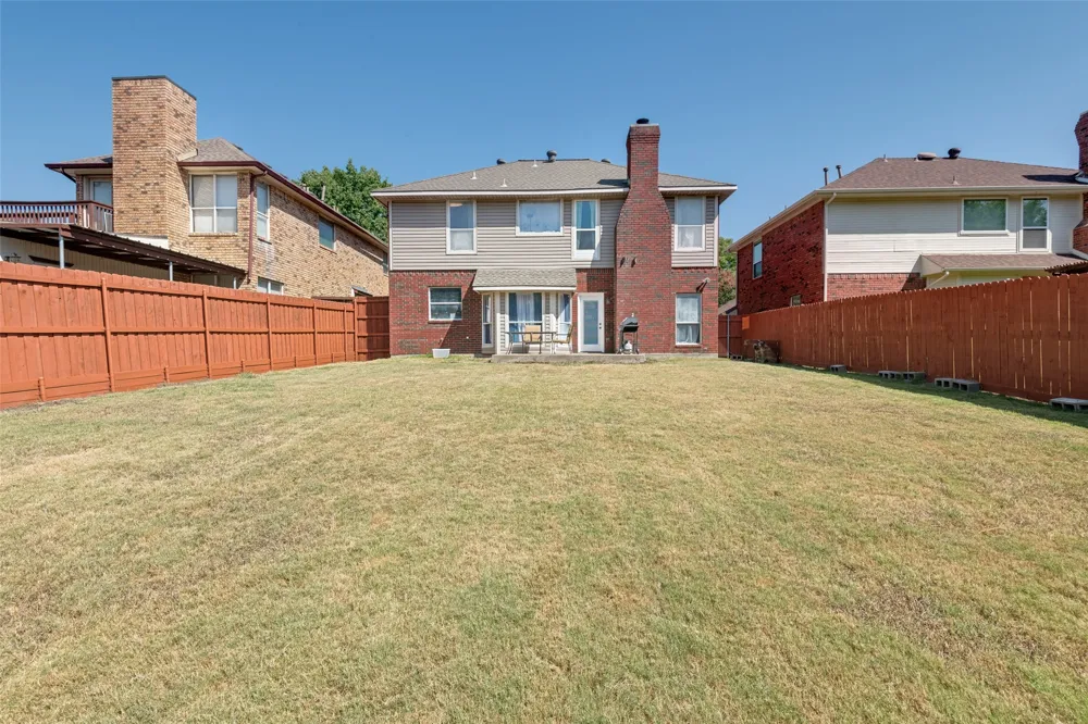 8914 Greenwood Trail Rowlett, TX 75088