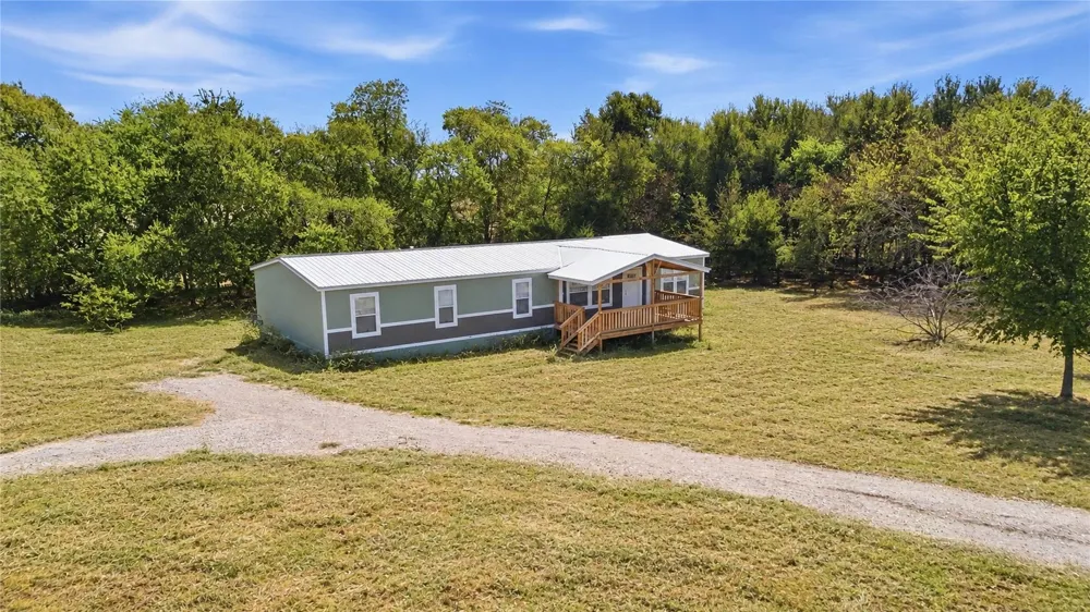 4796 E Highway 11 Commerce, TX 75428