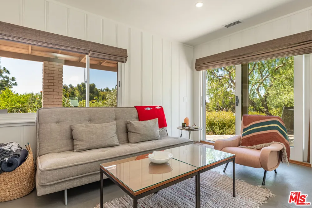 28901 Boniface Drive Malibu, CA 90265