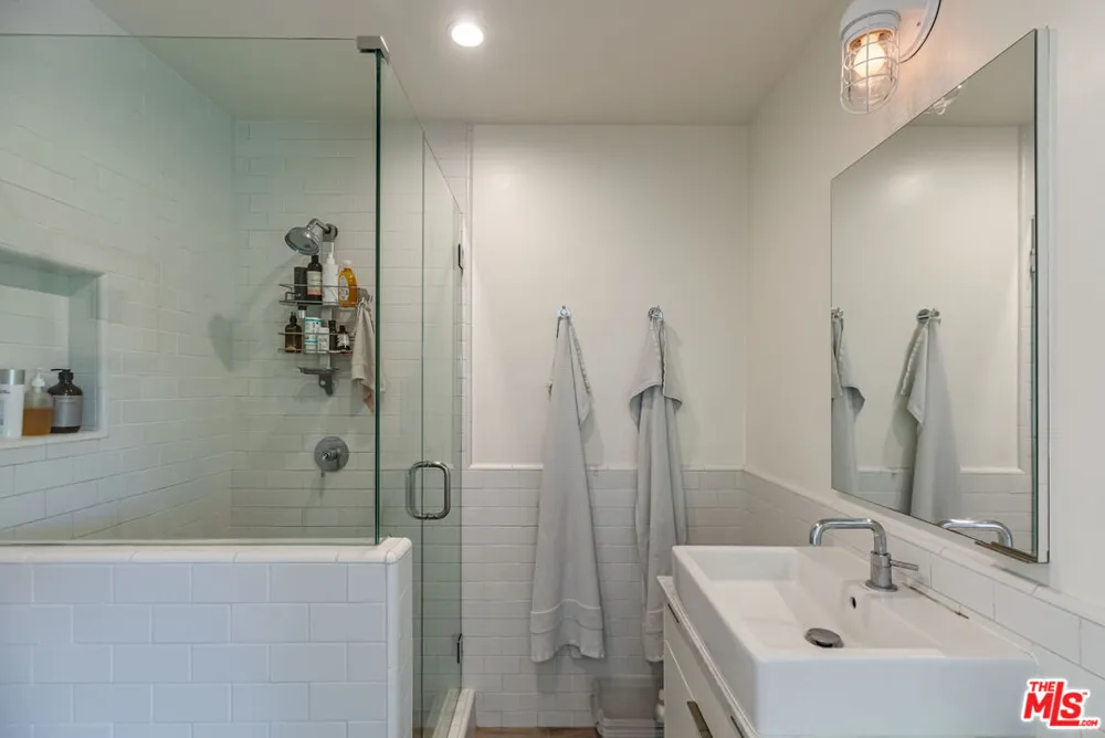28901 Boniface Drive Malibu, CA 90265