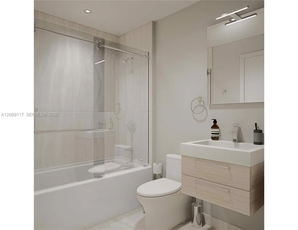 215 SE 4th St #406 Hallandale Beach, FL 33009