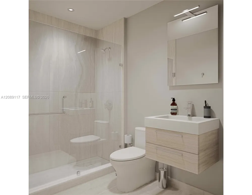 215 SE 4th St #406 Hallandale Beach, FL 33009