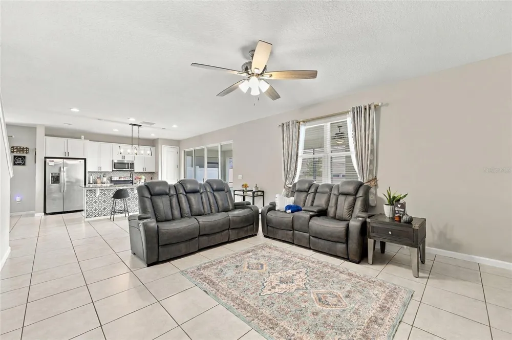 528 BUCHANNAN DRIVE Davenport, FL 33837