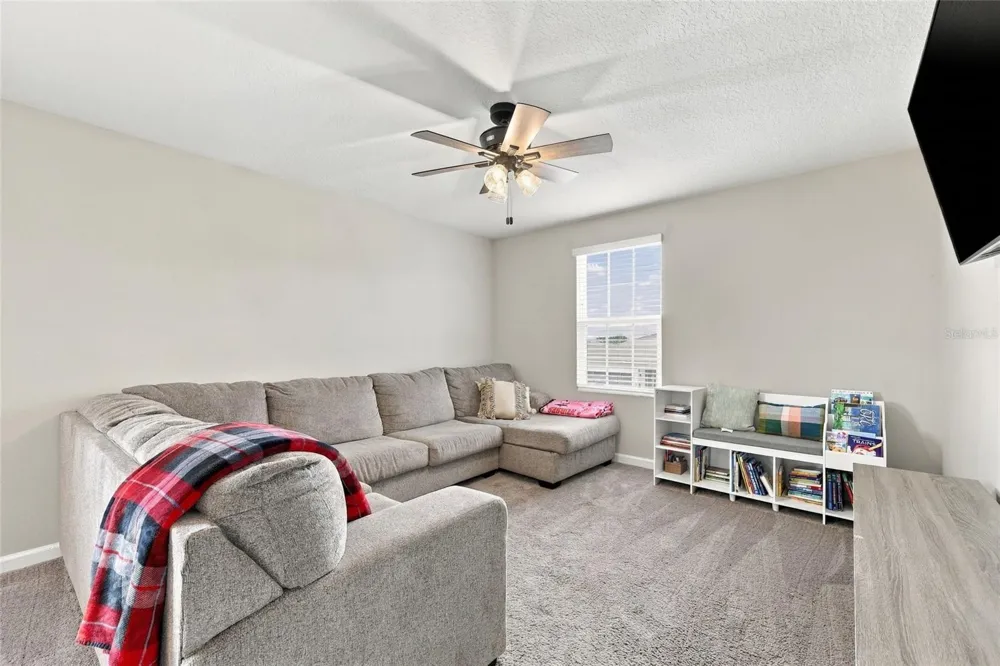 528 BUCHANNAN DRIVE Davenport, FL 33837