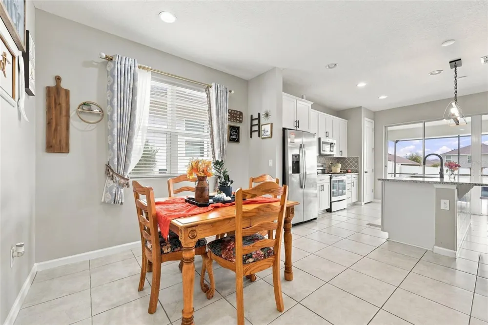 528 BUCHANNAN DRIVE Davenport, FL 33837