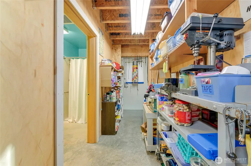 11285 Rhody Drive Port Hadlock, WA 98339