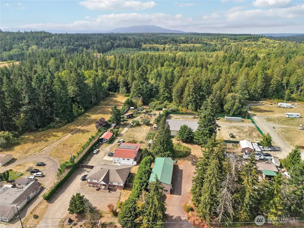 11285 Rhody Drive Port Hadlock, WA 98339