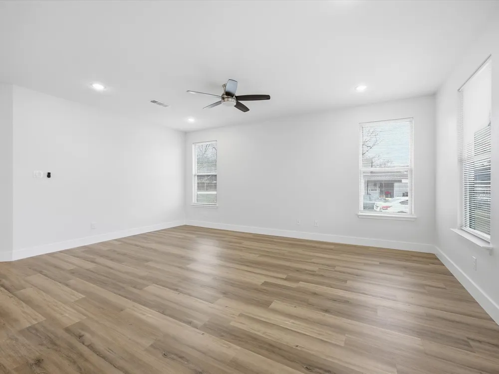 108 Couch Street Italy, TX 76651