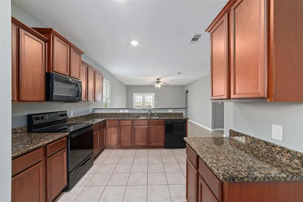 1077 Mule Ridge Drive Katy, TX 77493