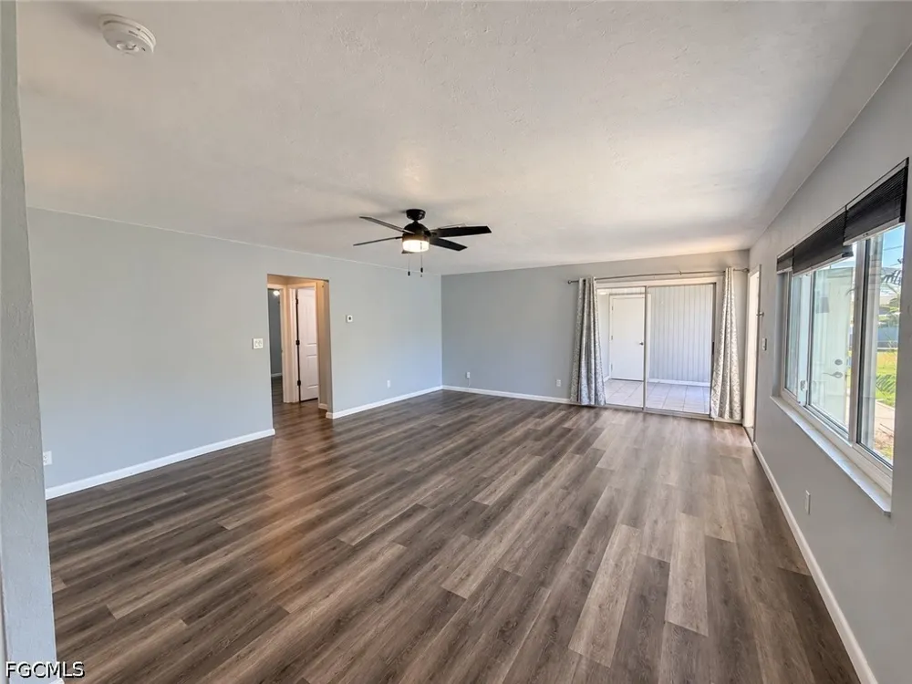SE Santa Barbara Place #3 Cape Coral, FL 33904