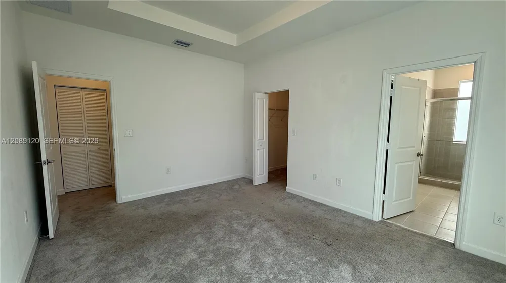 679 SE 13th St Cir Homestead, FL 33034