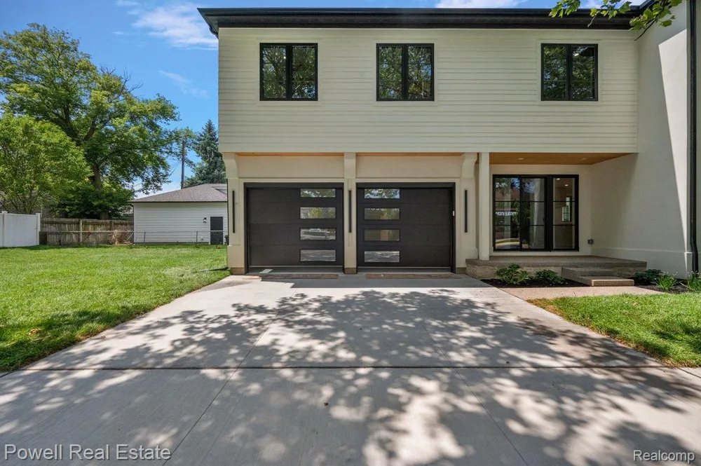 1998 Hazel Street Birmingham City, MI 48009
