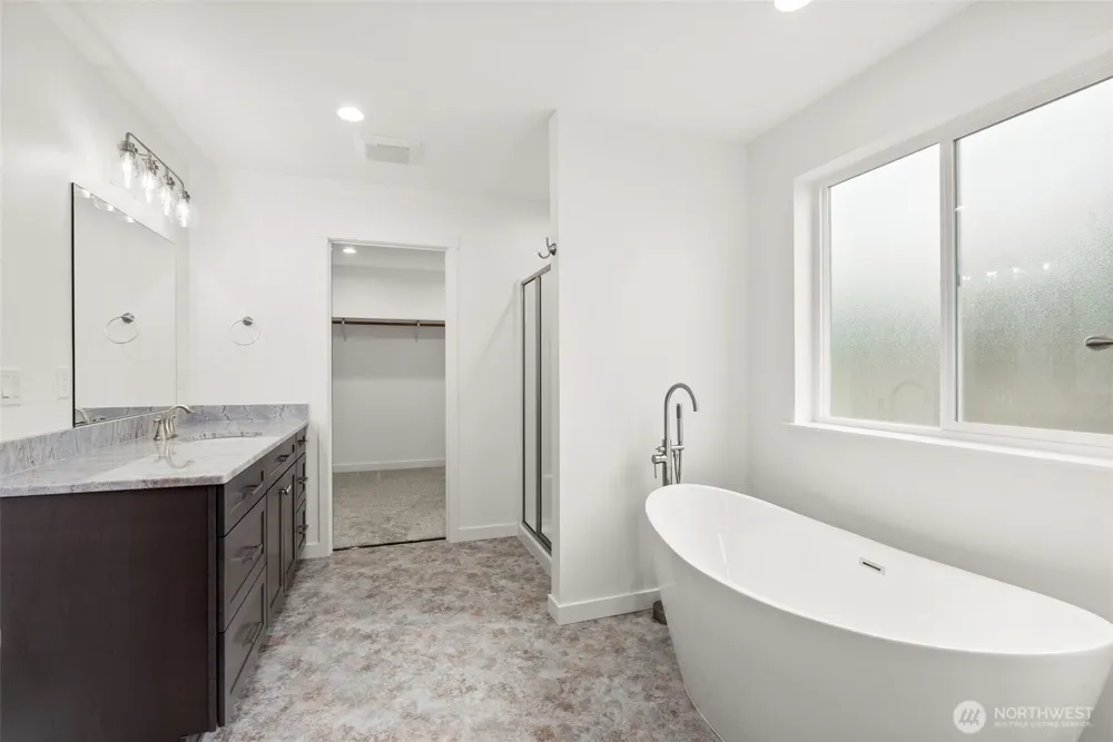 16735 Leitner Road SW Rochester, WA 98579