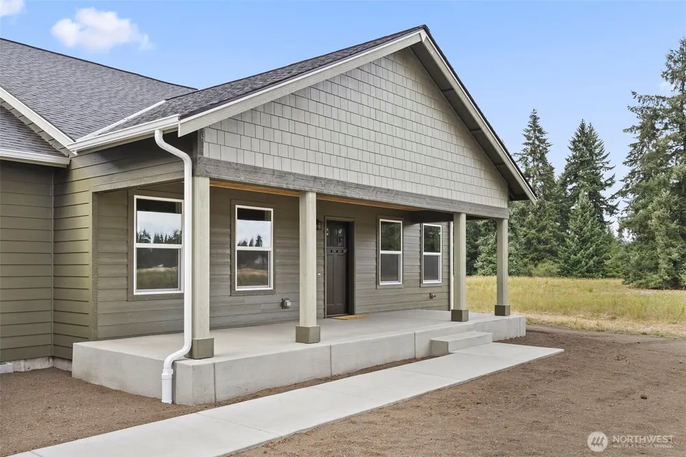 16735 Leitner Road SW Rochester, WA 98579
