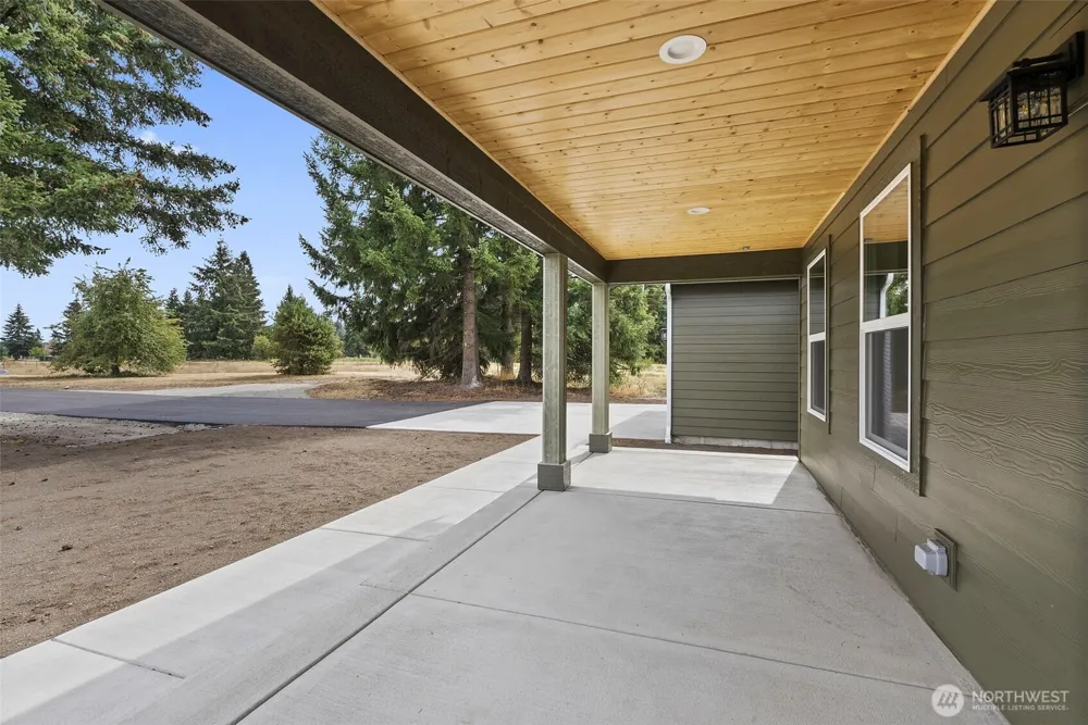 16735 Leitner Road SW Rochester, WA 98579
