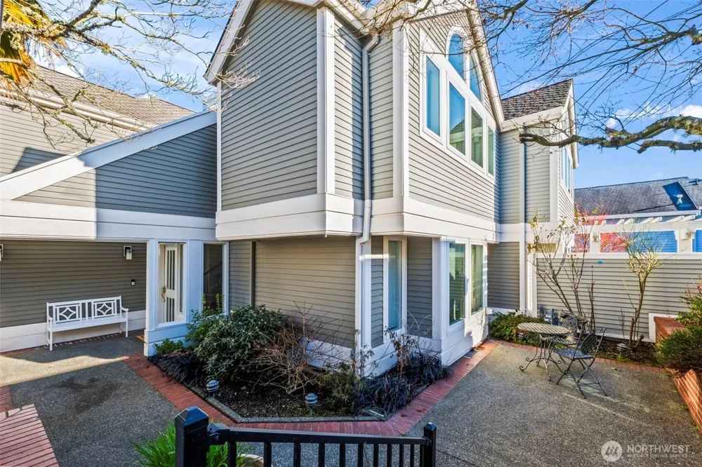 3503 Harborview Drive #2 Gig Harbor, WA 98332