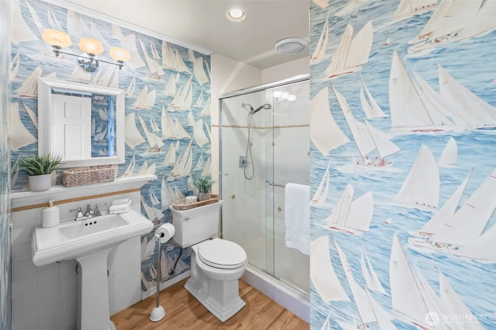 3503 Harborview Drive #2 Gig Harbor, WA 98332