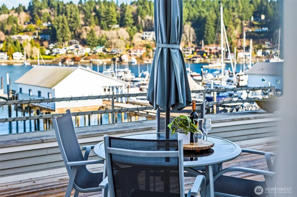 3503 Harborview Drive #2 Gig Harbor, WA 98332
